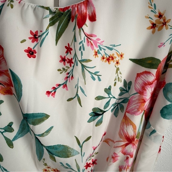 Rabbit Rabbit Rabbit collection floral jump suit size 10 pink green - Picture 13 of 13